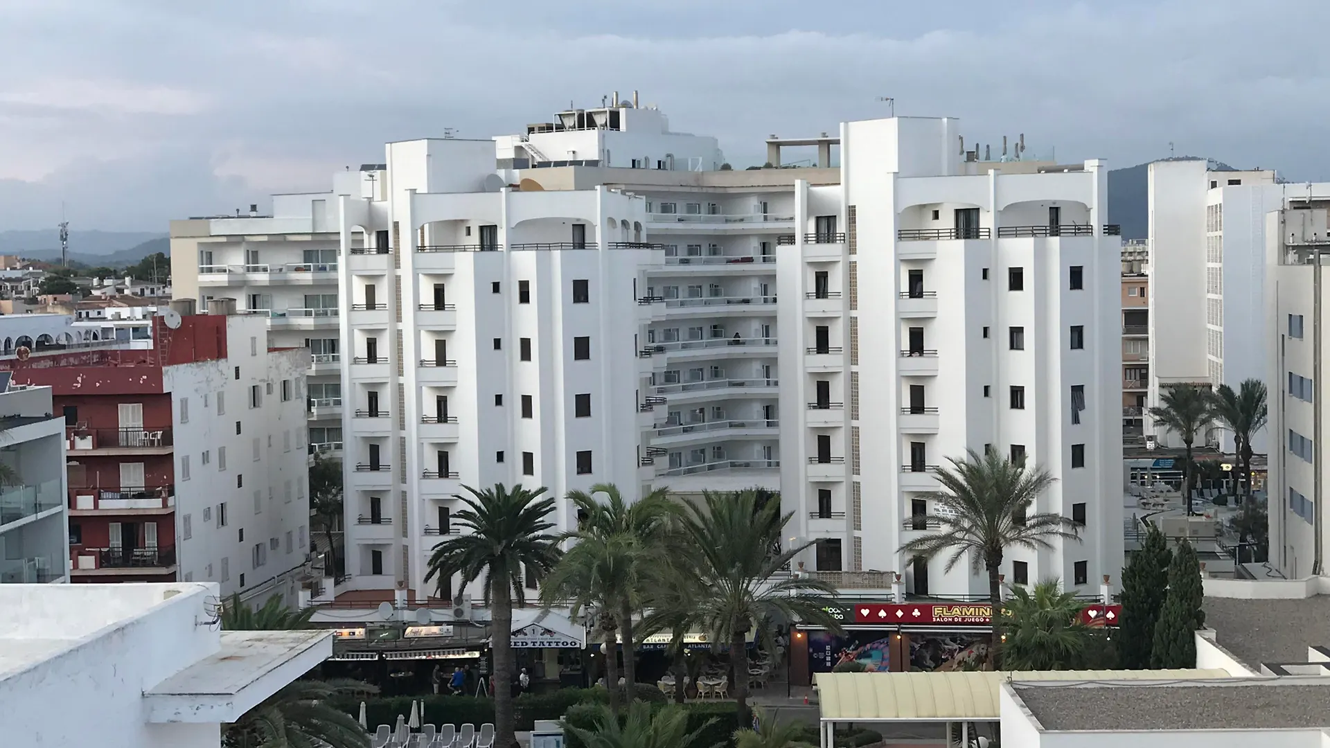 R2 Cala Millor Beach Apartment